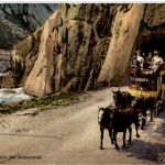 Das Urnerloch bei Andermatt mit Postkutsche