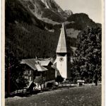 Saanen - Kirche mit Rüblihorn