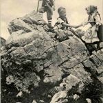 Auf dem Gipfel - Trachten