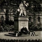 Zwickau - Robert Schumann Denkmal