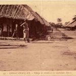 Congo - Village de recolteurs de caoutchouc Djems