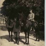 soldaten mit Pferden