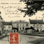 Ecquevilly - La place de la Maire