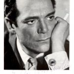 Eddie Constantine mit Autogramm