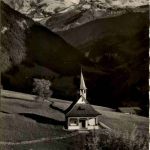 Kiental - Kapelle mit Blümlisalp