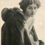 Frau