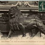Paris - Lion de la Statue de la Republique