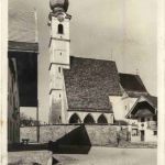 Anthering - Kirchplatz