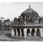 Delhi - Isa Khans tomb