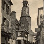 Dinan - La rue de l Horloge