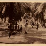 Missions Africaines - Province de l Est - Dans La Palmeraie