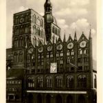 Stralsund - Kirche und Rathaus