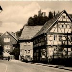 Steinbach-Hallenberg/Thür. - Blick zur Hallenburg