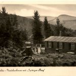Zella-Mehlis - Oberhof - Berggaststätte Veilchenbrunn mit Spitziger Berg