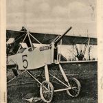 Abgeschossenens engliches Flugzeug mit Revolverkanone - Feldpost