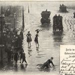 Berlin - Überschwemmung in der Invaldenstrasse