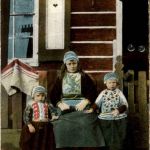 Marken - Moeder met dochters