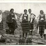 Serbische Bauernmädchen