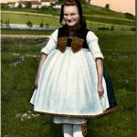 Hessische Trachten - Schwälmer Mädchen