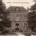 Ascoux - Une villa sur la route de Pithiviers