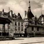 Saumur - Place de la Republique