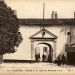 Saintes - Entree de la Caserne Bremont d Ars