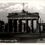 Berlin - Brandenburger Tor nach dem Krieg