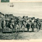 Sables D Olonne - Promenade a ane sur la Plage