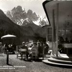 Terrasse des Hotels Gesäuse Gstatterboden mit Reichenstein