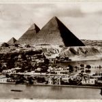Pyramides