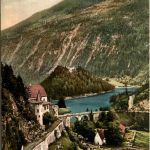Fernstein mit See und Schloss Sigmundsburg
