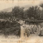 Tlemcen, Femmes revenant du Cimeliere