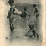 Algerien sonstige, Jeunes Arabes a la Riviere