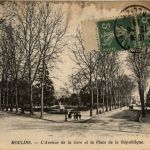 Moulins, LÀvenue de la Gare et la Place de la Republique