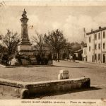Bourg Saint-Andeol, Place du Monument