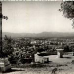 Antibes, Vue generale prise de la Garoupe - La Table dÒrientation