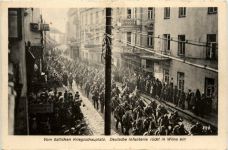 Deutsche Infanterie rückt in Wilna ein