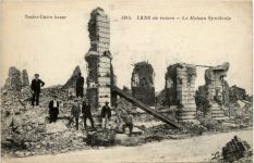 Lens en ruines