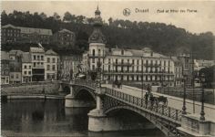 Dinant - Pont et Hotel des Postes