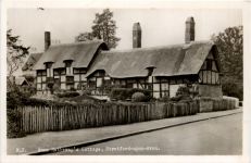 Stratford upon Avon - Anne Hathaways Cottage