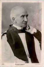 Dean of Salisbury - Dr. Page Roberts