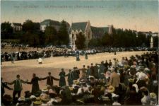 Lourdes - La Procession de l Esplanade
