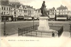 Beauvais - La Statue de Jeanne Hachette
