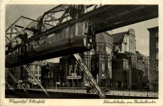 Wuppertal-Elberfeld, Schwebebahn am Thaliatheater