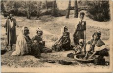 Une Famille de Nomades - Alger