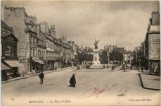 Moulins - La Place d Allier