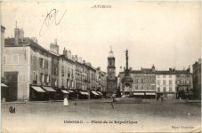 Issoire - Place de la Republique