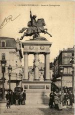 Clermont-Ferrand - Statue de Vercingetorix