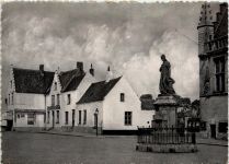 Damme - Statue Jacques van Maerlant