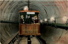 Treptow bei Berlin - Tunnelbahn unter der Spree